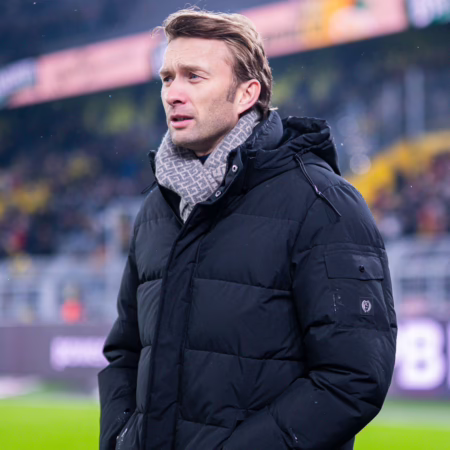 Nach gecrashtem Khusanov-Deal: Rolfes lässt Zahl der Winterzugänge offen