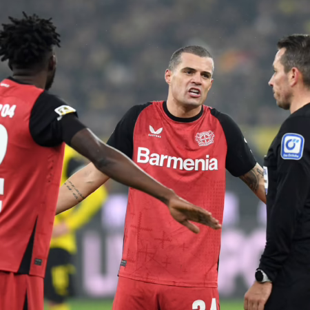 Xhaka: „Der Schiedsrichter hat das Spiel spannend gemacht“