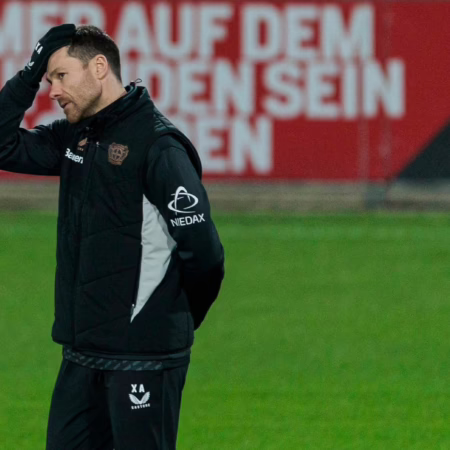 Xabi Alonso unterstreicht Bedarf an Belocian-Ersatz: „Wir machen die Tür nicht zu“