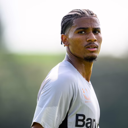 Trotz baldiger Adli-Rückkehr: Bayer sucht Topspeed-Stürmer